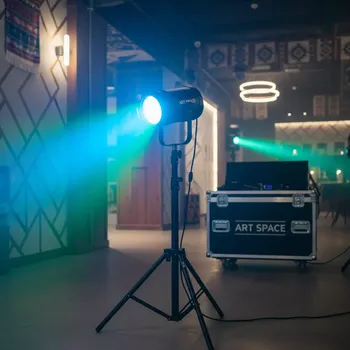 Аренда Прибор световой LED PAR 64 черный 1000W в этно-парке «Моя Россия» — ART SPACE