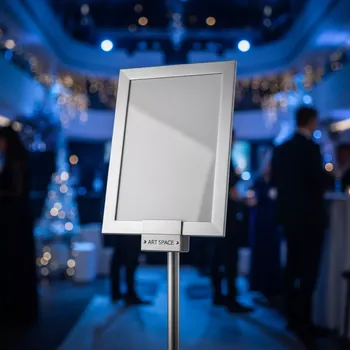 Аренда Стойка указатель информационная А4 05 164 в Delta Sirius — ART SPACE