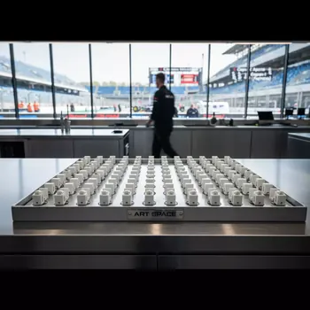 Аренда Ригель для календаря 105 мм 100 шт белых в Сириус Арене — ART SPACE