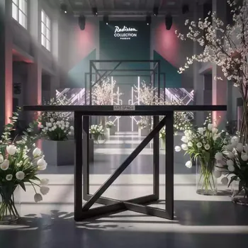 Аренда Подстолье металлическое 1041EM в Radisson Collection Paradise — ART SPACE