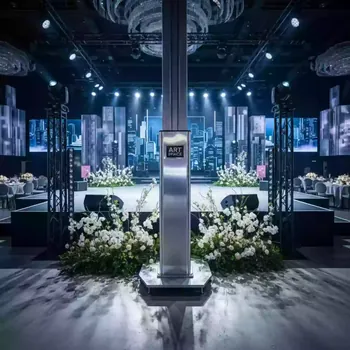 Аренда Подъемник телескопический до 6,5 м в Cosmos Sochi Hotel — ART SPACE