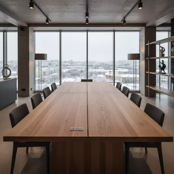 Аренда Стол обеденный деревянный Split в Sport Inn Hotel & Wellness — ART SPACE