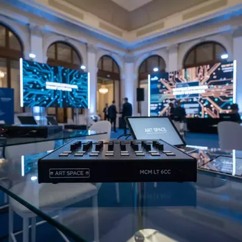 Аренда Цветомузыка с блоком управления MCM LT 6CC в Novotel Resort — ART SPACE