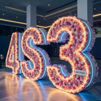 Аренда Буквы и цифры световые из цветов с подсветкой в Stella di Mosca — ART SPACE