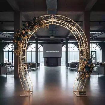 Аренда Арка свадебная кованая белая в Golden Tulip Rosa Khutor — ART SPACE