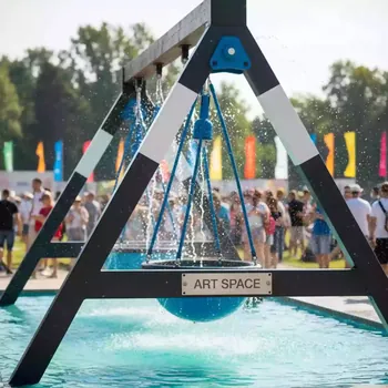 Аренда Качели водные в парке «Ривьера» — ART SPACE