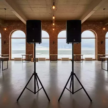 Аренда Стойки для акустической системы в санатории «Черноморье» — ART SPACE
