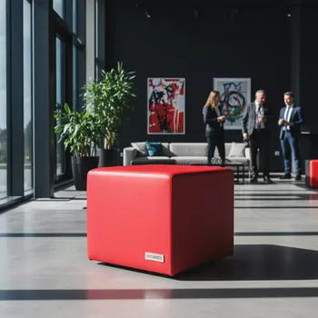 Аренда Пуф Cube красный в Mövenpick Hotel — ART SPACE