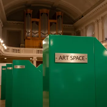 Аренда Плоттерная пленка Oracal 641 63 1х50 м в Зале органной и камерной музыки — ART SPACE