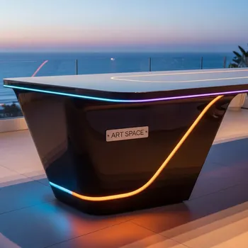 Аренда Столы обеденные коричневые в пляжном клубе Del Mar — ART SPACE