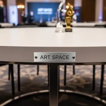 Аренда Стол банкетный лидер диаметр 180 см в Mövenpick Hotel — ART SPACE
