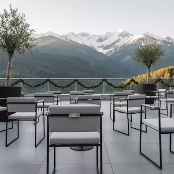 Аренда Стул Стандарт в Rixos Krasnaya Polyana — ART SPACE