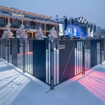 Аренда Заборы мобильные в ресторане «Магадан» — ART SPACE