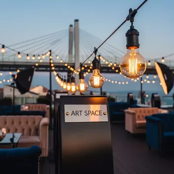 Аренда Гирлянды ретро для съемки в Skypark Sochi — ART SPACE