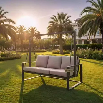 Аренда Качели садовые элитные 3 местные в Swissôtel Resort Sochi Kamelia — ART SPACE