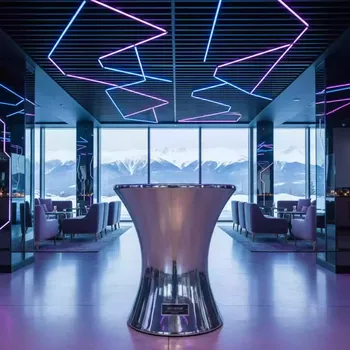 Аренда Чехол стрейч для коктейльного стола серебряный в отеле Hyatt Regency Sochi — ART SPACE