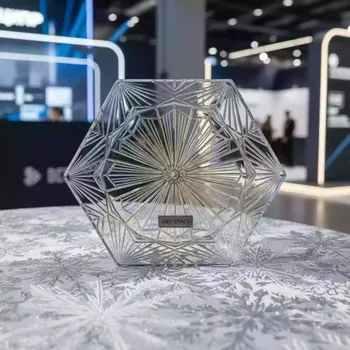 Аренда Тарелка стеклянная шестиугольная 320 мм на Медальной площади — ART SPACE