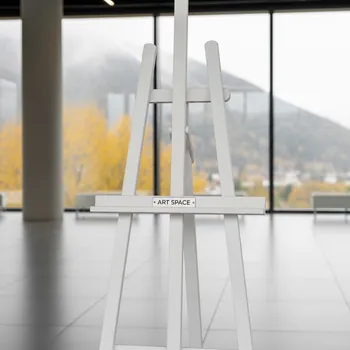 Аренда Мольберт White в ОКЦ «Галактика» — ART SPACE