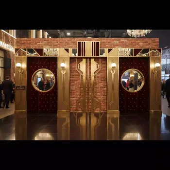 Аренда Фотозона красный лофт в ОКЦ «Галактика» — ART SPACE