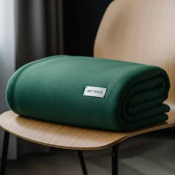 Аренда Плед дорожный Voyager зеленый в Courtyard by Marriott Sochi — ART SPACE