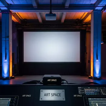 Аренда Экран для проектора с электроприводом Draper Targa 16 10 254х406 в Gamma Sirius — ART SPACE