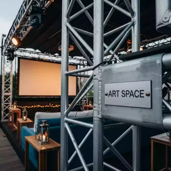 Аренда Леса строительные рамные в ресторане «Магадан» — ART SPACE