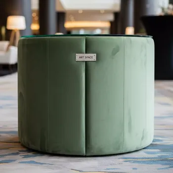 Аренда Стол Арис круглый бархат пыльно зеленый в Radisson Collection Paradise — ART SPACE
