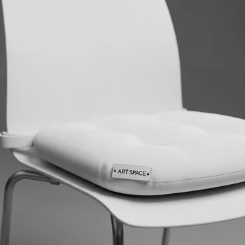 Аренда Подушки мягкой для пластикового стула белая в Mantera Supreme — ART SPACE