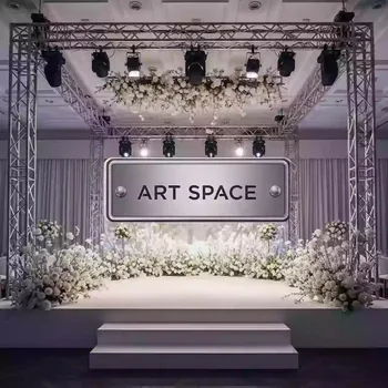 Аренда Подиум Конструктив фермы Layher в ресторане «Sanremo» — ART SPACE