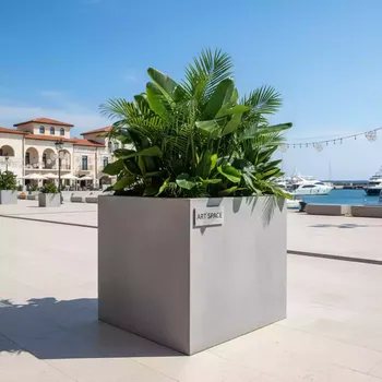 Аренда Кашпо для цветов Prosperplast Cube Case Beton 255 л бетон на территории Морпорта Сочи — ART SPACE