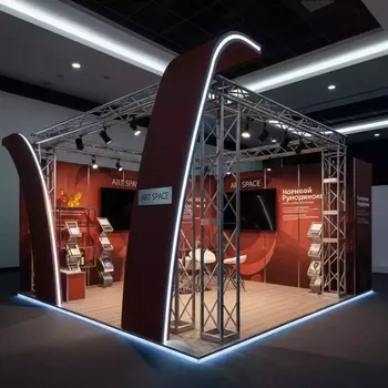 Аренда Поп ап стенд с изогнутой башней в Novotel Resort — ART SPACE