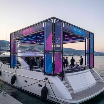 Аренда Фермовая конструкция 10х2,5 м на VIP теплоходе (Морпорт Сочи) — ART SPACE
