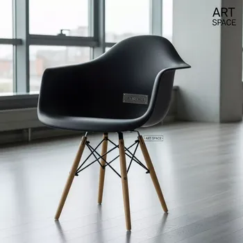 Аренда Стул дизайнерский Eames стиль DSW black черный в отеле «Звездный» — ART SPACE