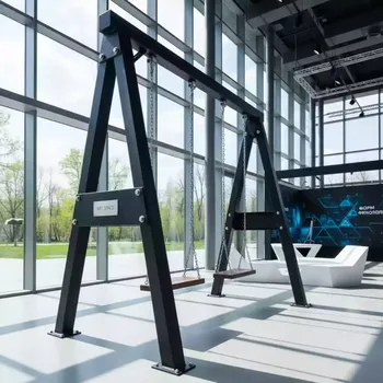 Аренда Детские качели в Delta Sirius — ART SPACE