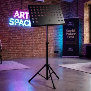 Аренда пюпитров для нот и картин в Сочи от ART SPACE