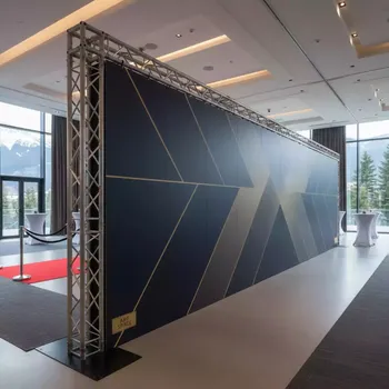 Аренда Пресс волл большой в Golden Tulip Rosa Khutor — ART SPACE
