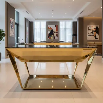 Аренда Фуршетный стол golden pleasure в Mövenpick Hotel — ART SPACE