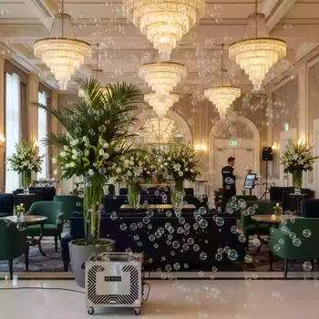 Аренда Генератор мыльных пузырей Involight MLB BM300 в Mövenpick Hotel — ART SPACE