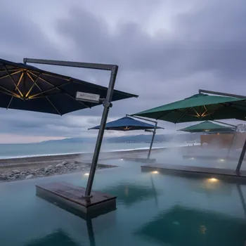 Аренда Зонты для SPA бассейнов на пляже «Маяк» — ART SPACE
