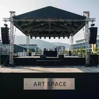 Аренда Сцена двускатная 10х8 м черная в Gamma Sirius — ART SPACE