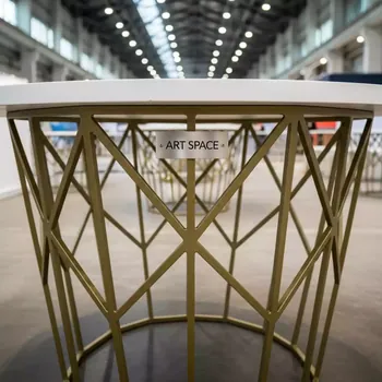 Аренда Стол банкетный Homer 120 gold white в Керлинговом центре «Ледяной куб» — ART SPACE