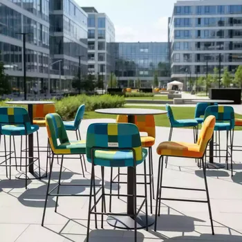 Аренда Стул барный с обивкой Hampton Bar в Университете «Сириус» — ART SPACE