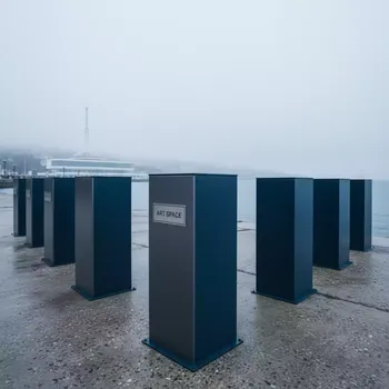 Аренда Тумбы Iddis на территории Морпорта Сочи — ART SPACE