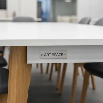 Аренда Стол Лидер 2 белый 2700х900 в ресторане «Магадан» — ART SPACE