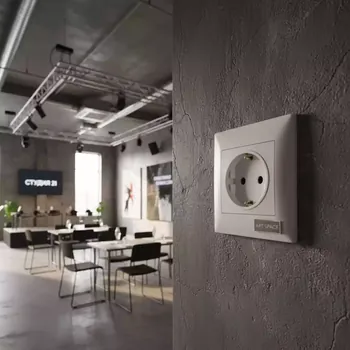 Аренда Розетка EKF Минск с заземлением белая в лофте «Студия 21» — ART SPACE