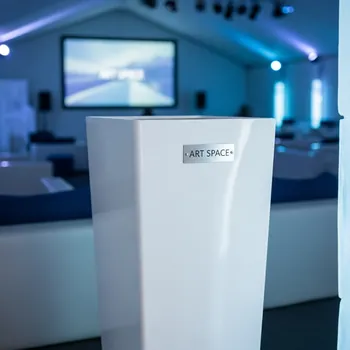 Аренда Кашпо для цветов Prosperplast Coubi Square High 10,6 л белый в ледовом дворце «Роза Хутор» — ART SPACE