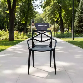 Аренда Кресло пластиковое черное Sky в парке «Ривьера» — ART SPACE