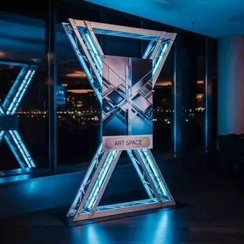 Аренда Конструкция X баннер для фотозоны в ресторане «Магадан» — ART SPACE