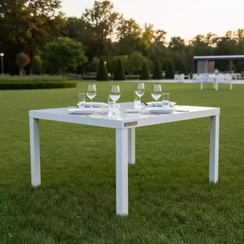 Аренда Обеденный стол RC644 90 90 B white в парке «Ривьера» — ART SPACE