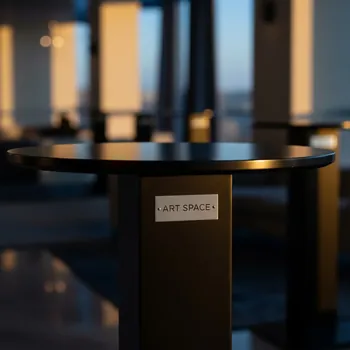 Аренда Стол барный коктейльный круглый черный H113 см в Cosmos Sochi Hotel — ART SPACE